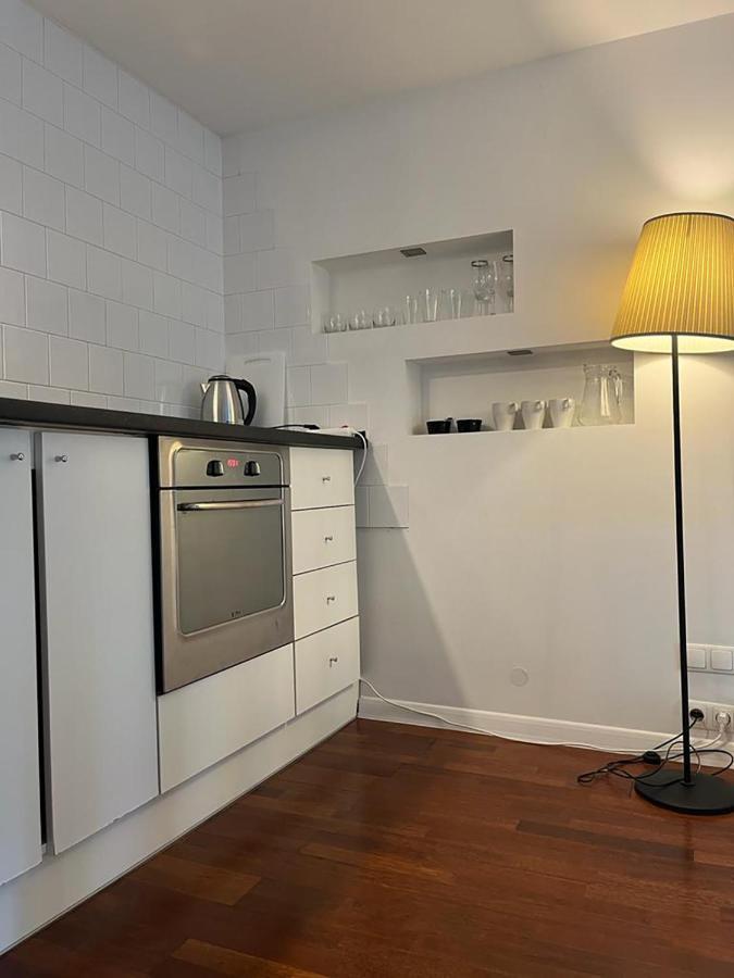 Labo Apartment Chmielna Варшава Экстерьер фото