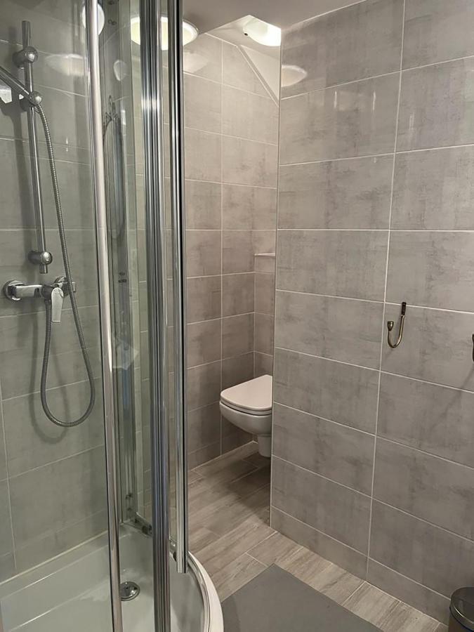 Labo Apartment Chmielna Варшава Экстерьер фото